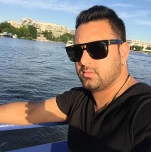 Meet your Posher, Manjinder